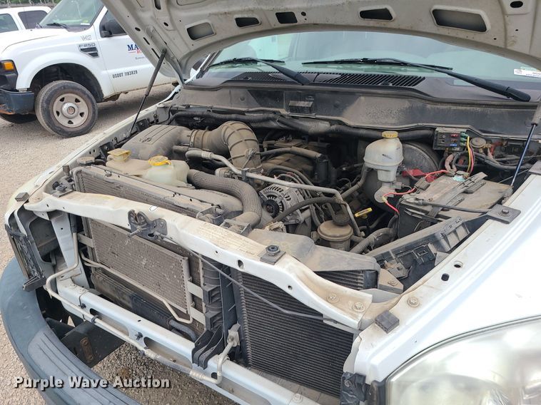 image for item MO9972 2009 Dodge Ram 2500HD  Quad Cab utility bed pickup truck