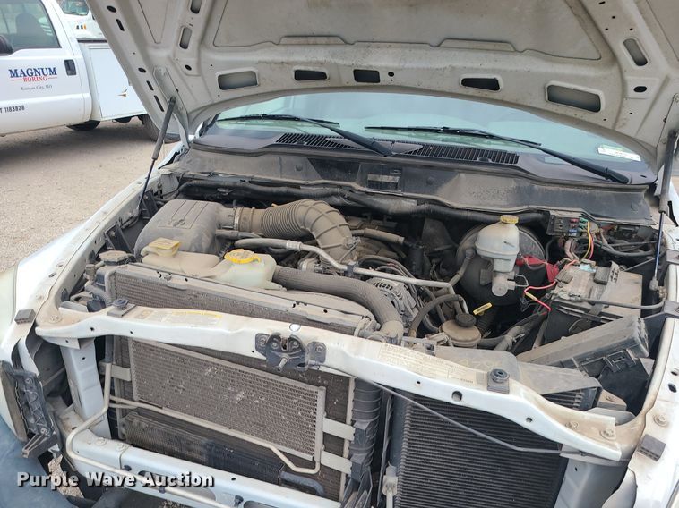 image for item MO9972 2009 Dodge Ram 2500HD  Quad Cab utility bed pickup truck