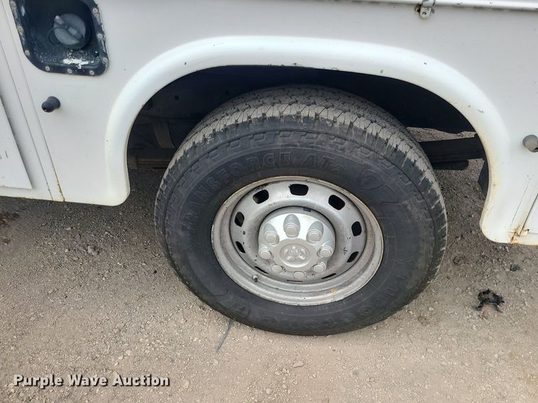 image for item MO9972 2009 Dodge Ram 2500HD  Quad Cab utility bed pickup truck