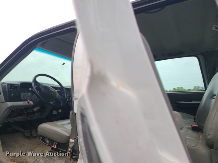 image for item MO9973 2007 Ford F750 Super Duty  utility / service truck