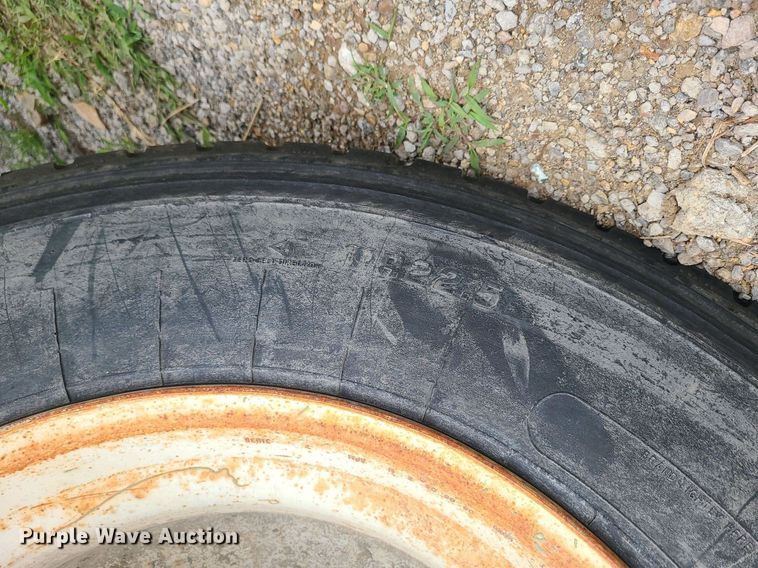 image for item MO9973 2007 Ford F750 Super Duty  utility / service truck