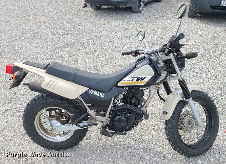 image for item MO9978 2019 Yamaha TW200  motorcycle