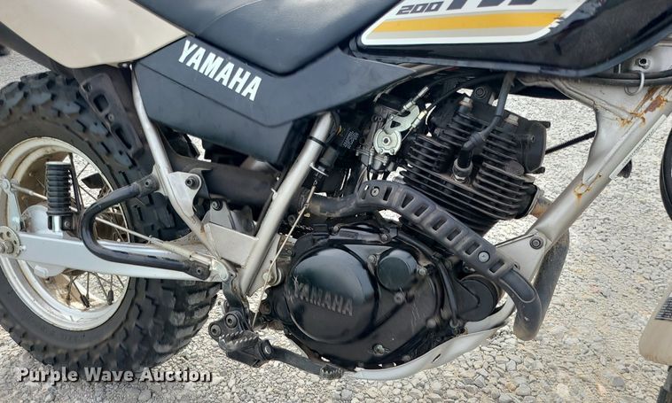 image for item MO9978 2019 Yamaha TW200  motorcycle