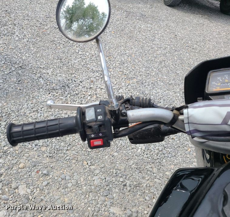 image for item MO9978 2019 Yamaha TW200  motorcycle