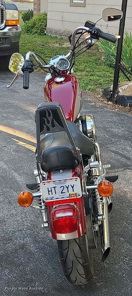 image for item MO9979 1997 Harley Davidson XL 1200C  motorcycle