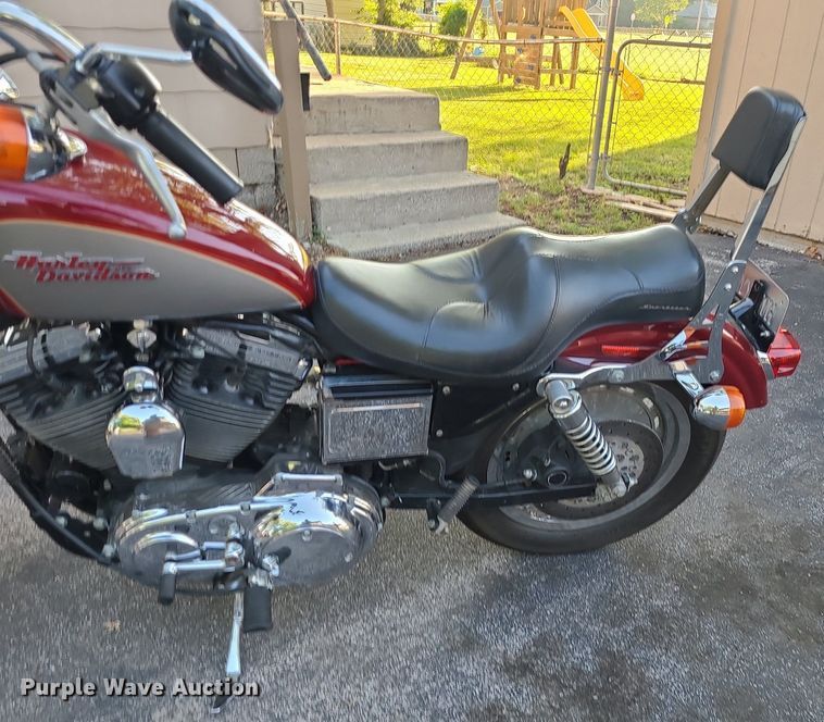 image for item MO9979 1997 Harley Davidson XL 1200C  motorcycle