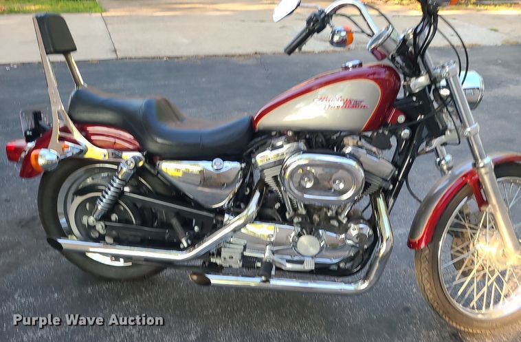 image for item MO9979 1997 Harley Davidson XL 1200C  motorcycle