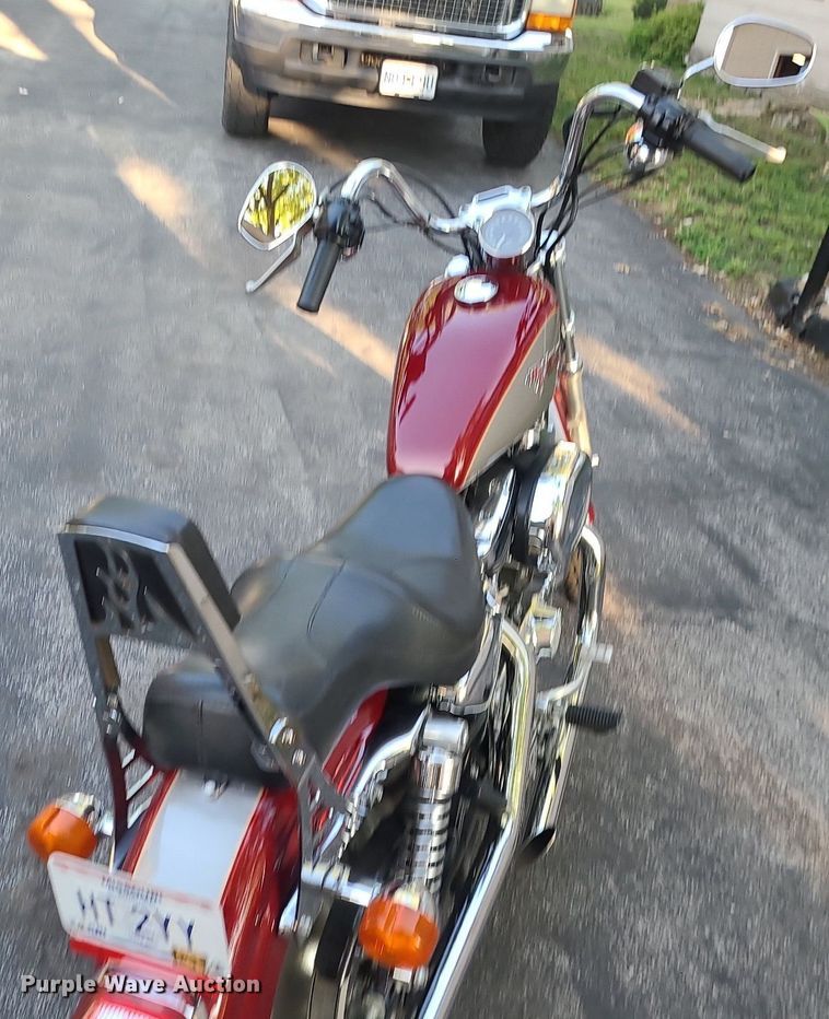 image for item MO9979 1997 Harley Davidson XL 1200C  motorcycle