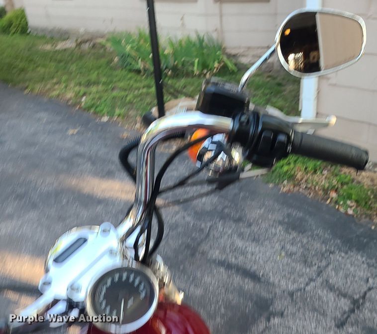 image for item MO9979 1997 Harley Davidson XL 1200C  motorcycle