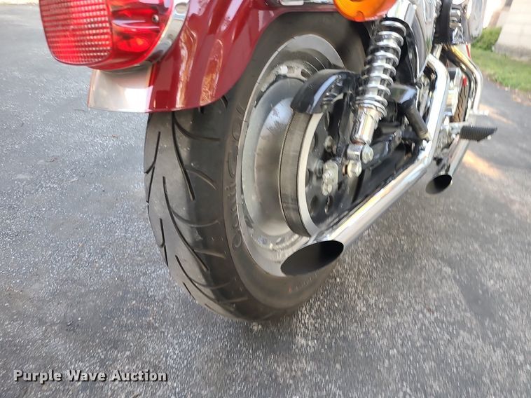 image for item MO9979 1997 Harley Davidson XL 1200C  motorcycle