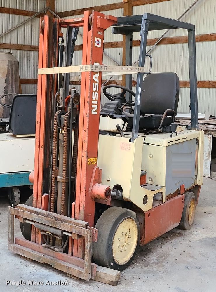image for item MO9980 Nissan CYM02L255  forklift