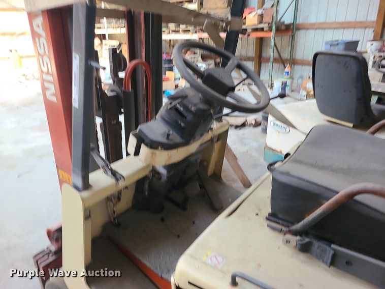 image for item MO9980 Nissan CYM02L255  forklift
