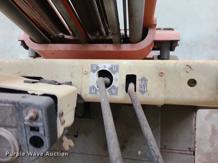 image for item MO9980 Nissan CYM02L255  forklift