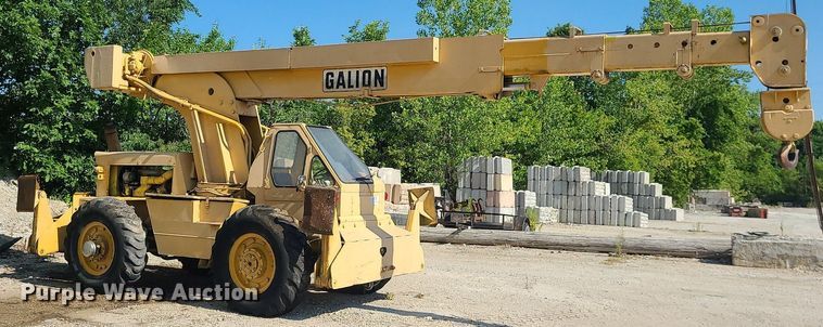 image for item MO9981 Galion KC10  crane