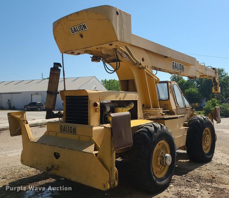 image for item MO9981 Galion KC10  crane