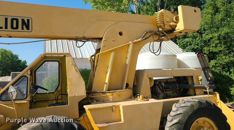 image for item MO9981 Galion KC10  crane