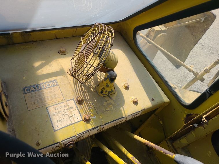 image for item MO9981 Galion KC10  crane