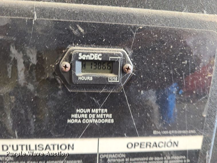 image for item MO9983 Mi-T-M HG-2004-2330  pressure washer