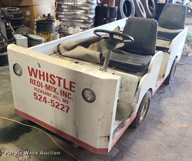 image for item MO9984 Utility vehicle