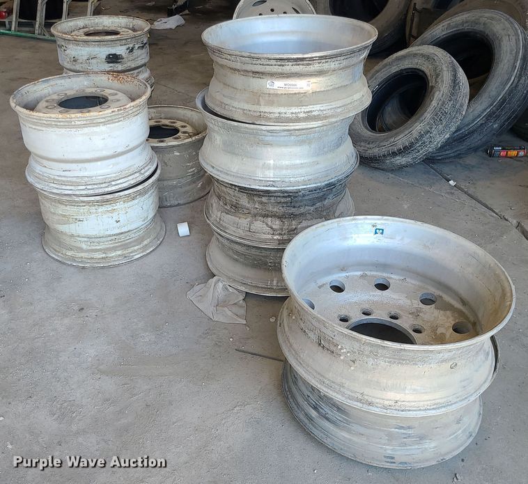 image for item MO9986 (12) wheels