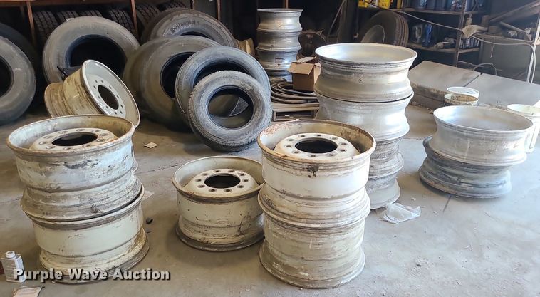 image for item MO9986 (12) wheels