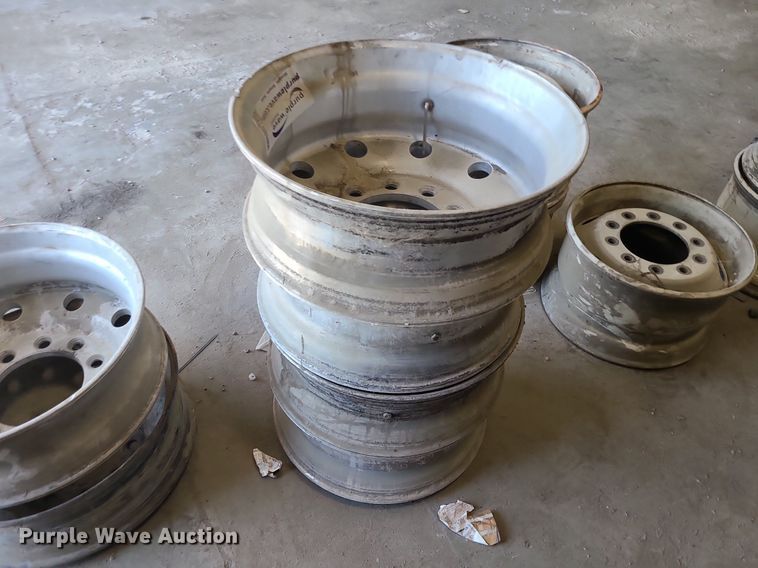 image for item MO9986 (12) wheels