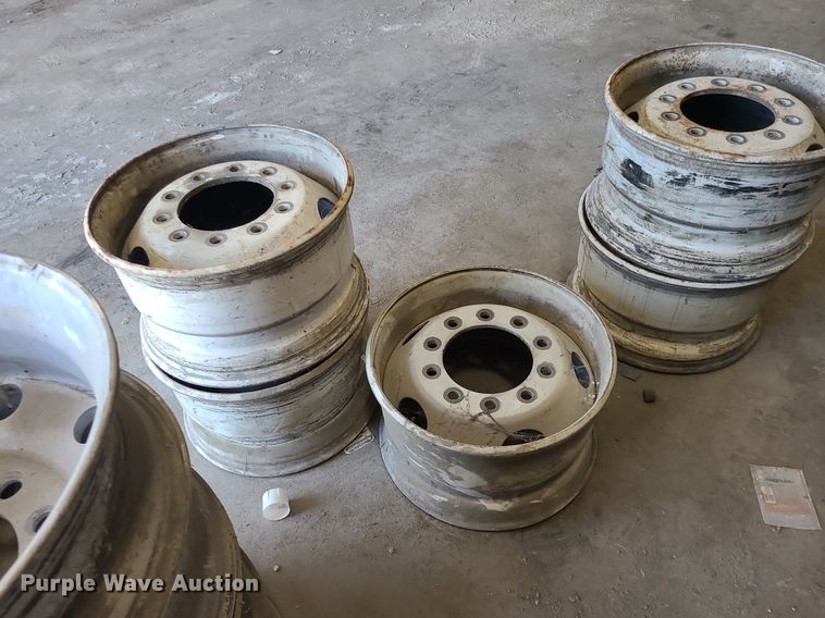 image for item MO9986 (12) wheels