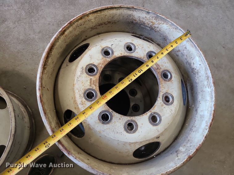 image for item MO9986 (12) wheels