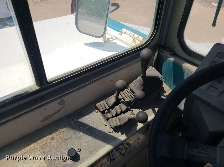 image for item MO9995 Tennant  sweeper