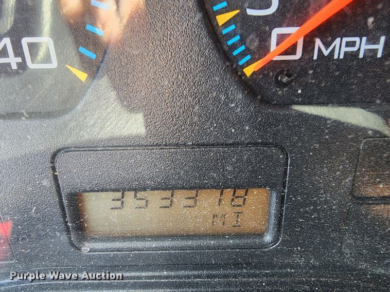 image for item MO9996 2007 International 4300  utility / service truck