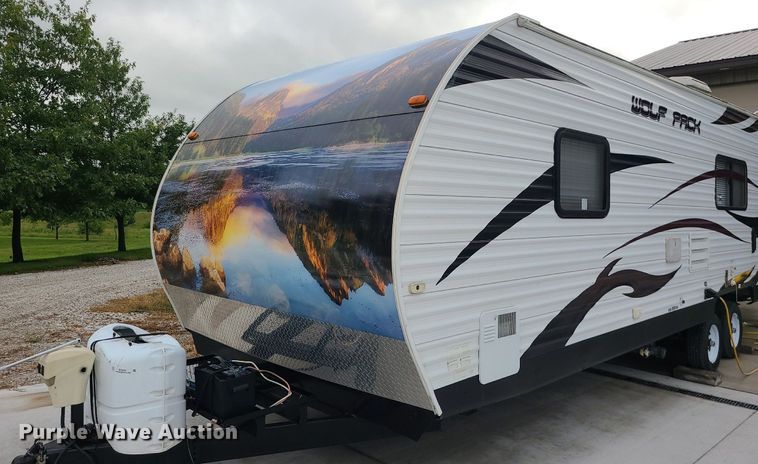 image for item MQ9532 2011 Forest River Wolf Pack  camper