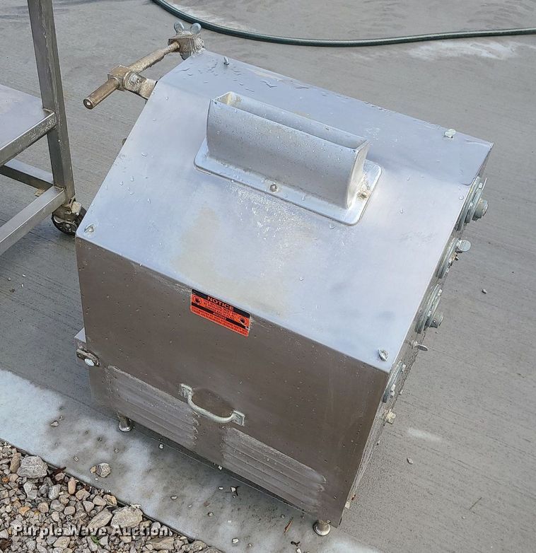 image for item MQ9535 (2) Acme MRS11 dough rollers