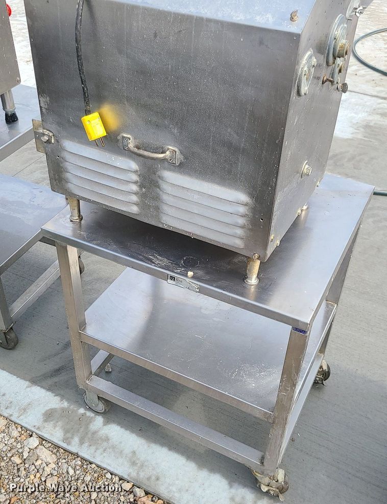 image for item MQ9535 (2) Acme MRS11 dough rollers