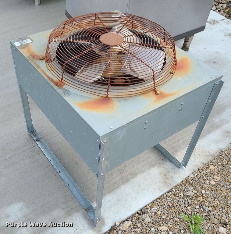 image for item MQ9536 Manitowoc B570  ice maker