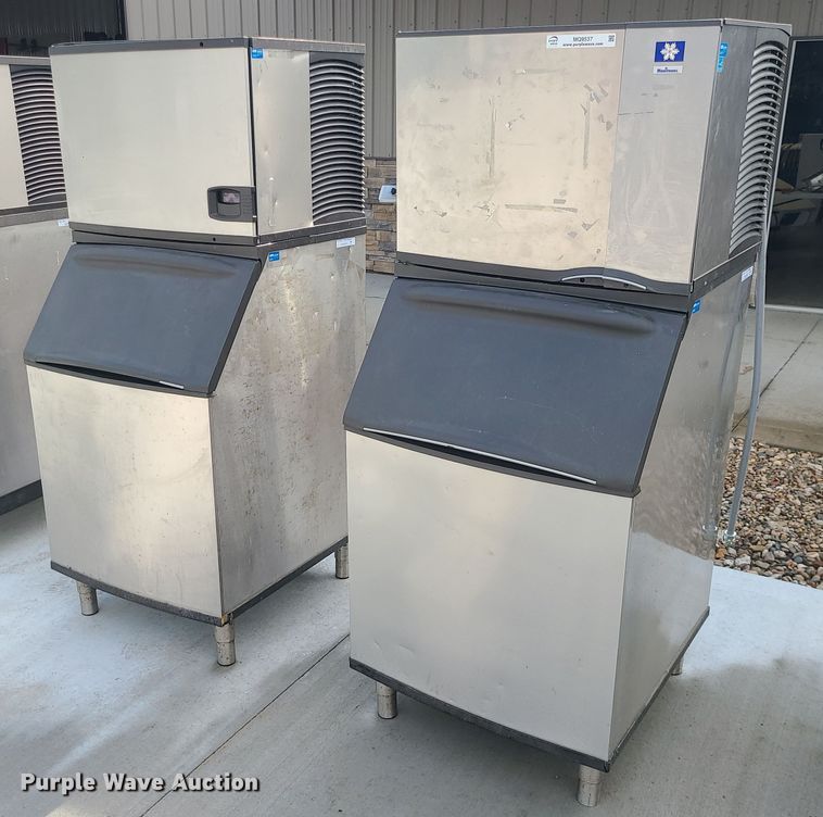 (2) Manitowoc B570 ice makers in Lawson, MO Item MQ9537 sold Purple