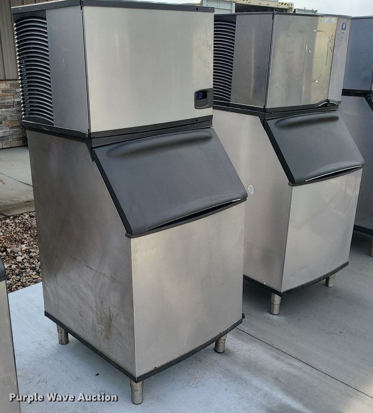 image for item MQ9537 (2) Manitowoc B570 ice makers