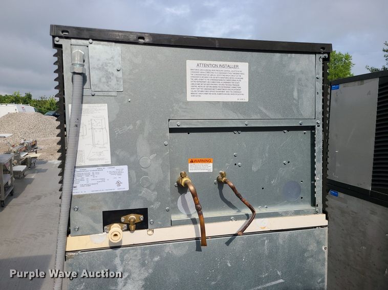 image for item MQ9537 (2) Manitowoc B570 ice makers