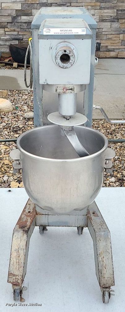 image for item MQ9540 Univex  mixer