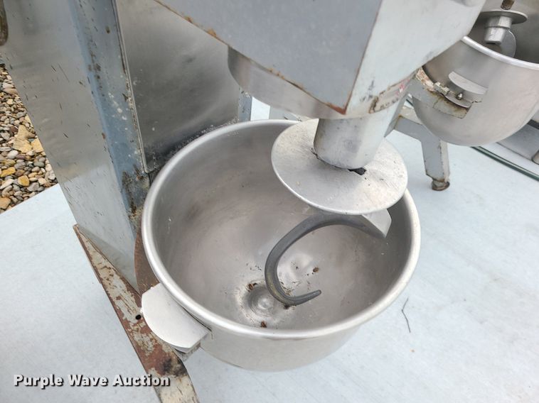 image for item MQ9540 Univex  mixer