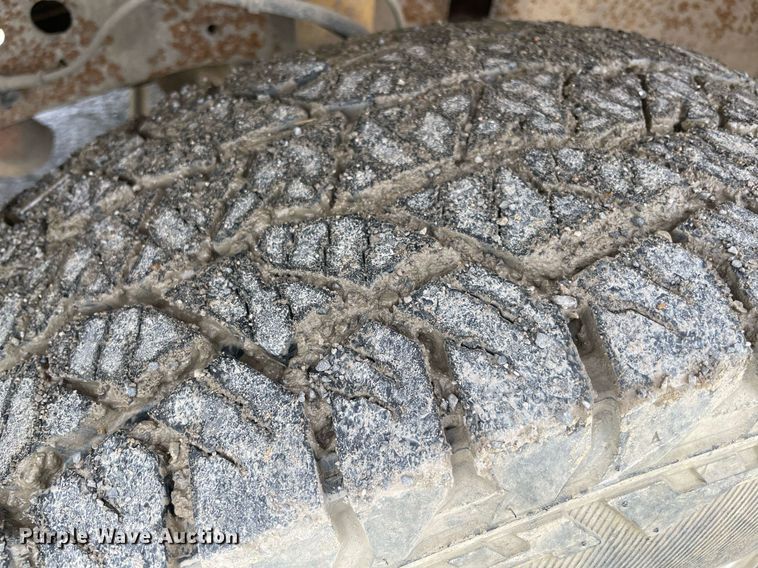 image for item MR9073 2002 Ford F250 Super Duty  pickup truck