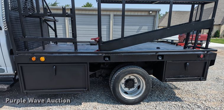 image for item MX9312 2008 Chevrolet C4500  Crew Cab flatbed truck