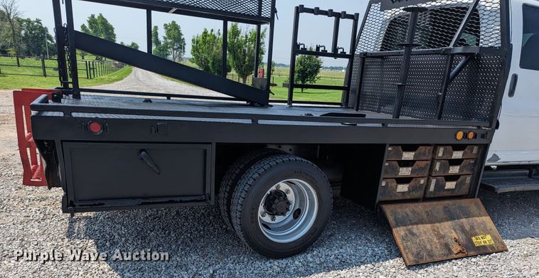image for item MX9312 2008 Chevrolet C4500  Crew Cab flatbed truck