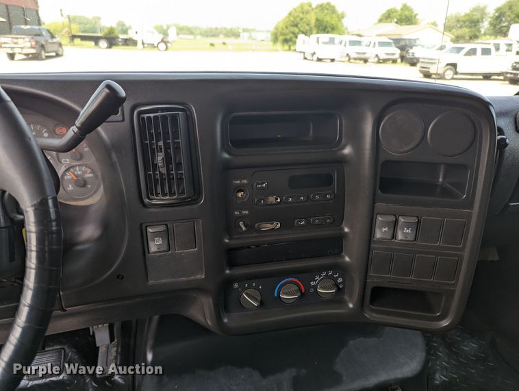 image for item MX9312 2008 Chevrolet C4500  Crew Cab flatbed truck