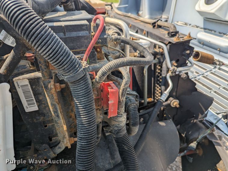 image for item MX9312 2008 Chevrolet C4500  Crew Cab flatbed truck