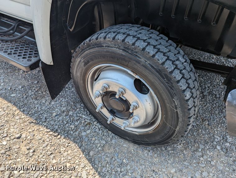 image for item MX9312 2008 Chevrolet C4500  Crew Cab flatbed truck