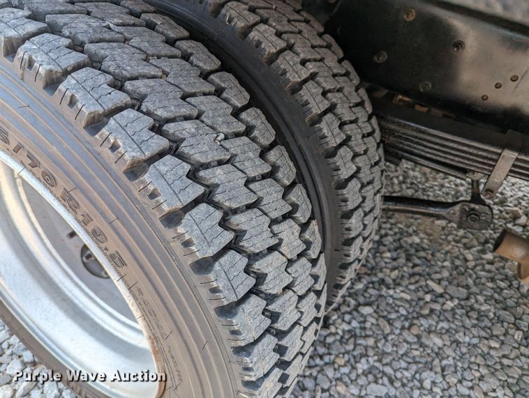 image for item MX9312 2008 Chevrolet C4500  Crew Cab flatbed truck