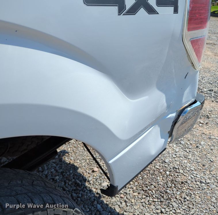 image for item MX9335 2013 Ford F150  SuperCab pickup truck