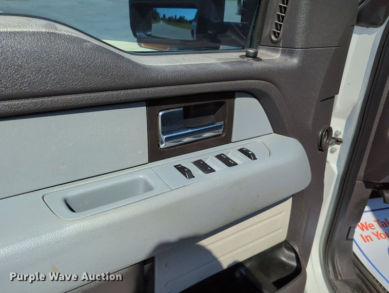 image for item MX9335 2013 Ford F150  SuperCab pickup truck