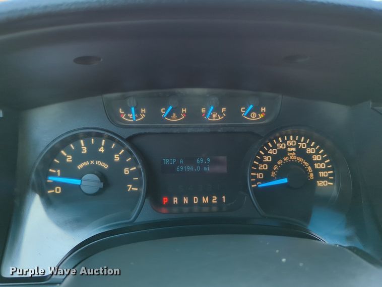 image for item MX9335 2013 Ford F150  SuperCab pickup truck