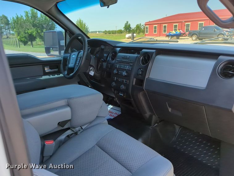 image for item MX9335 2013 Ford F150  SuperCab pickup truck